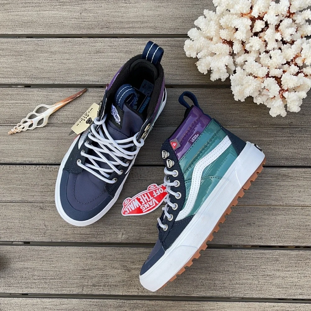 Vans Women's Multi-Color High-Top Winter Boots USED. No longer has tags.